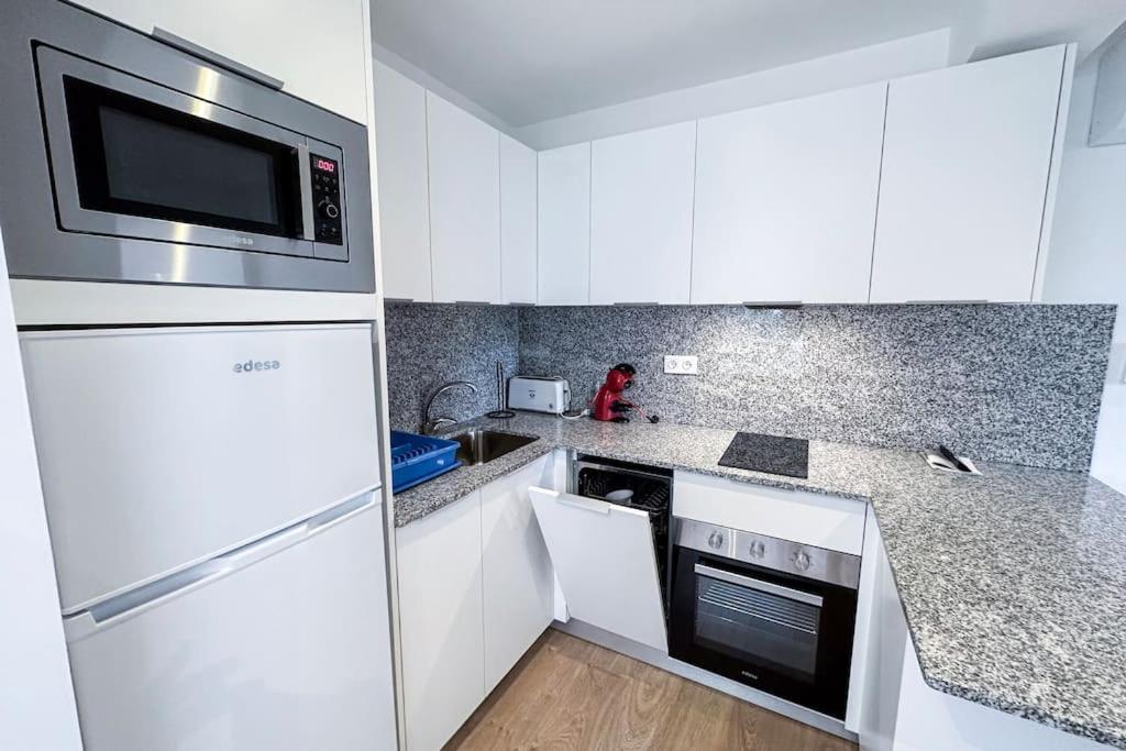 Can Romy Appartement T2F A 20M De La Plage De Cala Montgo Ля Эскала Экстерьер фото
