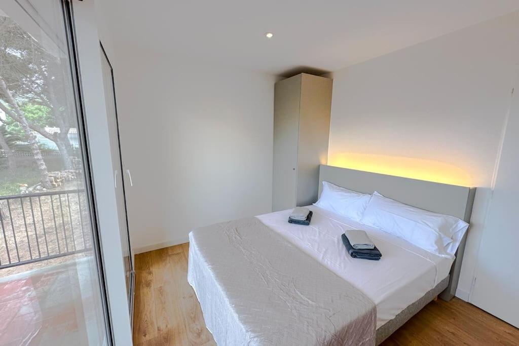 Can Romy Appartement T2F A 20M De La Plage De Cala Montgo Ля Эскала Экстерьер фото
