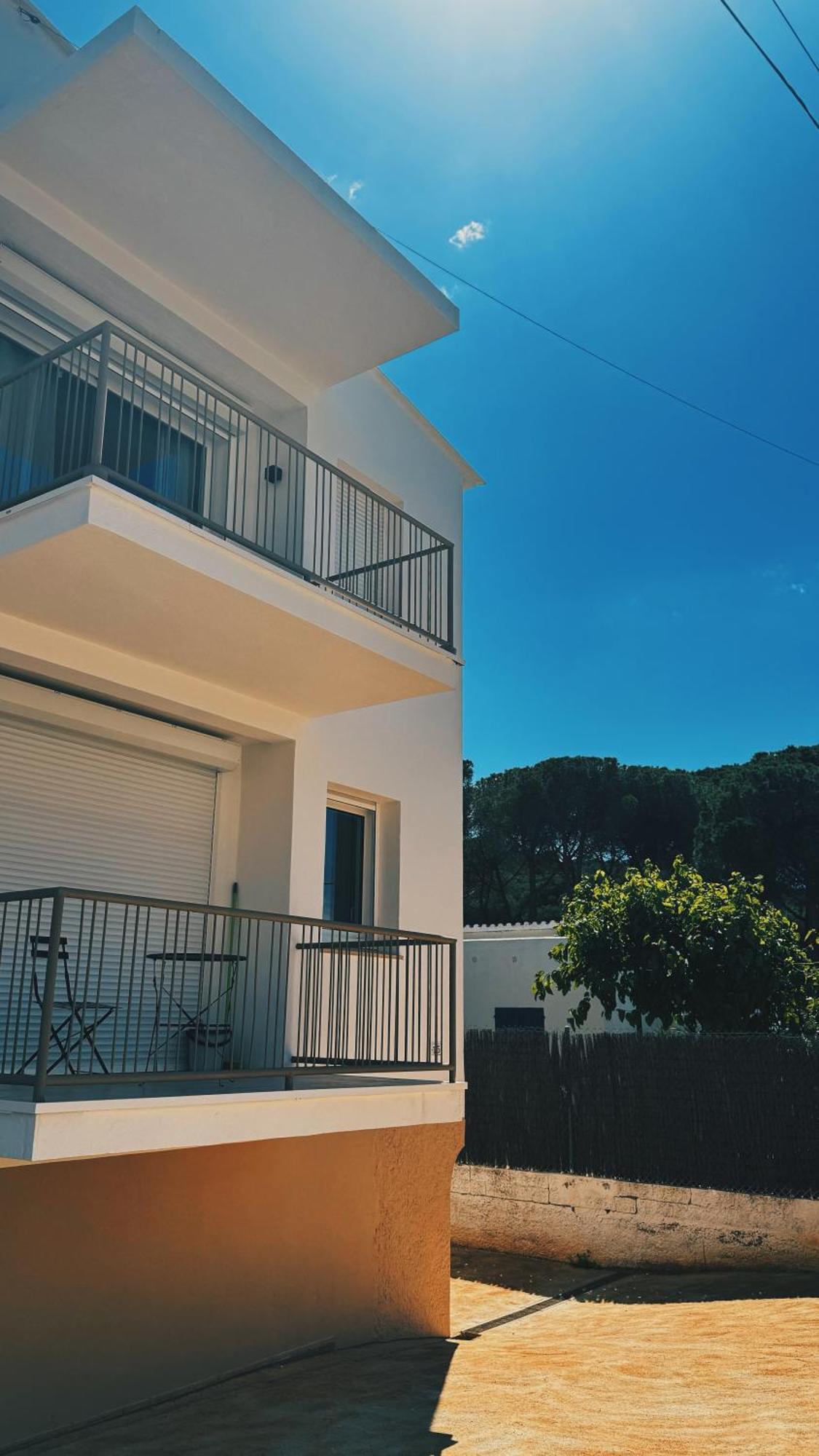 Can Romy Appartement T2F A 20M De La Plage De Cala Montgo Ля Эскала Экстерьер фото